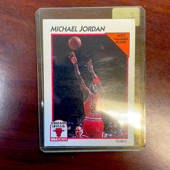 1991 NBA Hoops Michael Jordan - Picture 1 of 2